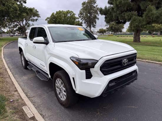 Picture of Used 2024 Toyota Tacoma 4x4 crew cab